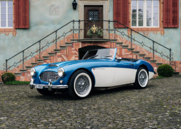 AUSTIN-HEALEY 100- Six