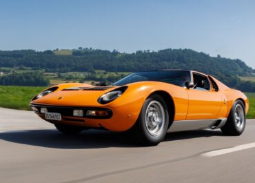 SPINTO VELOCE: Lamborghini Miura P400 SV